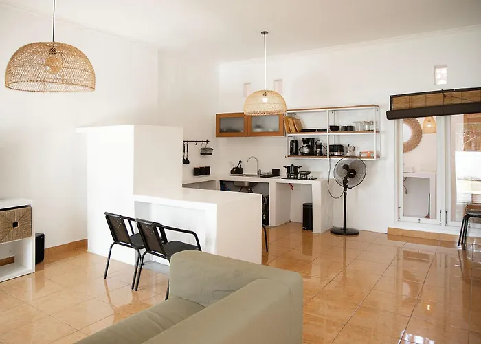 Villa Rumah Anita